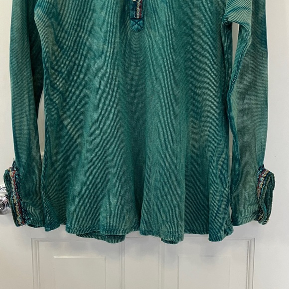 Soft Surroundings Butterfly knit top green/Teal Long Sleeve Women's Tunic size M - Picture 9 of 16